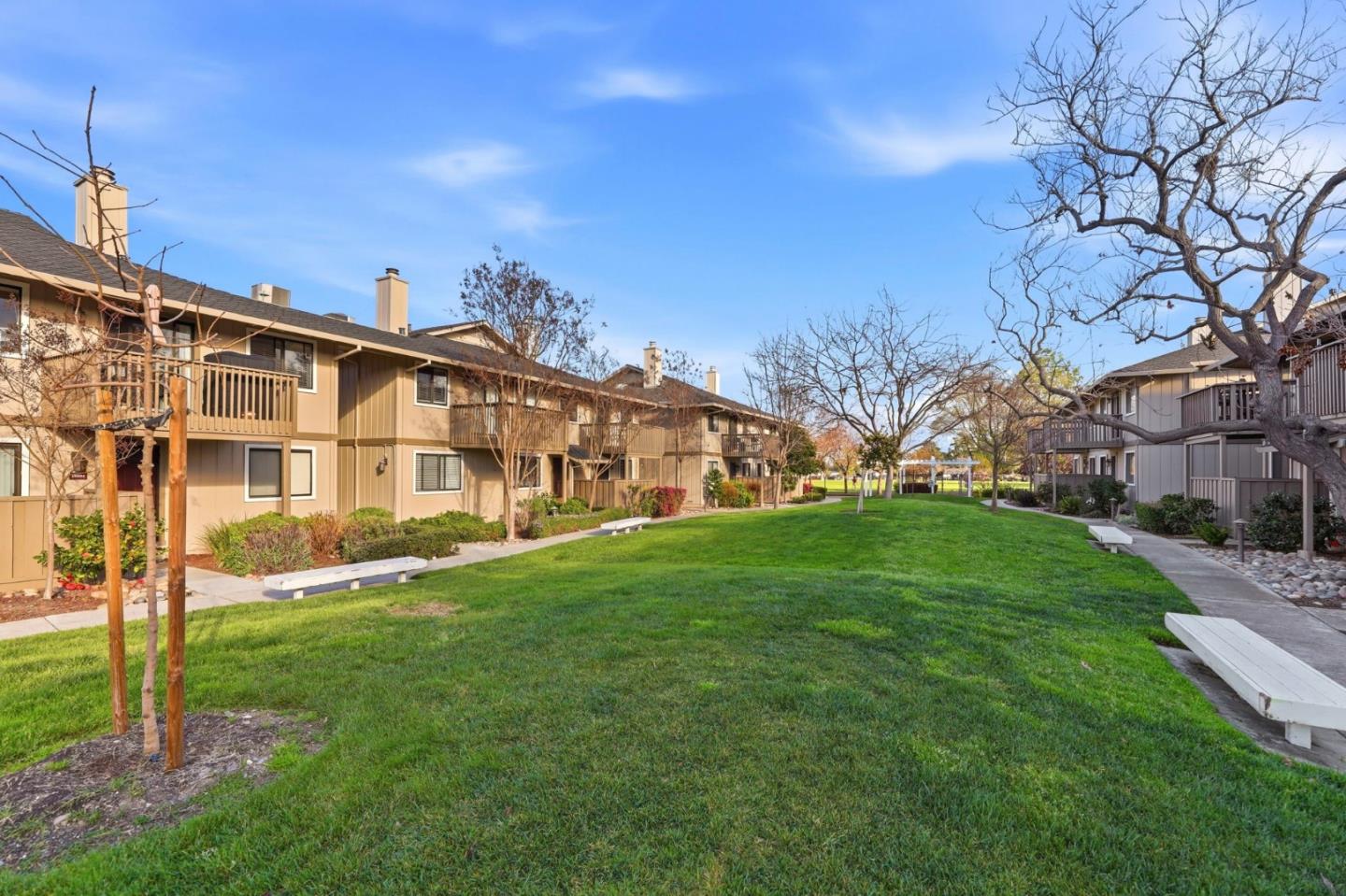 Detail Gallery Image 19 of 25 For 18932 Sara Park Cir, Saratoga,  CA 95070 - 2 Beds | 2 Baths