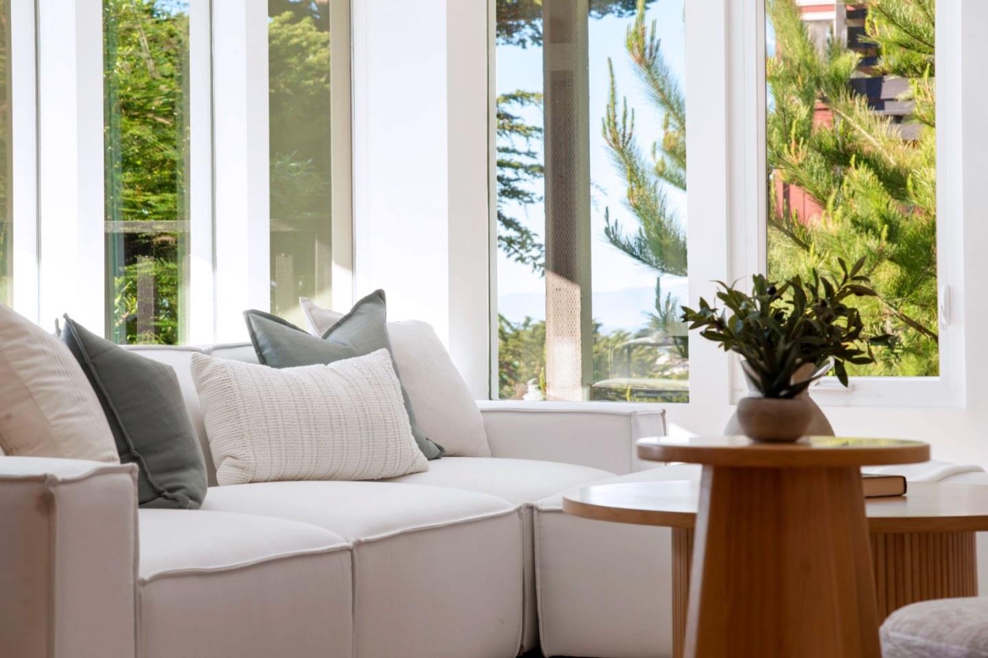 Detail Gallery Image 22 of 62 For 52 Frances Ave, Pacifica,  CA 94044 - 4 Beds | 4 Baths