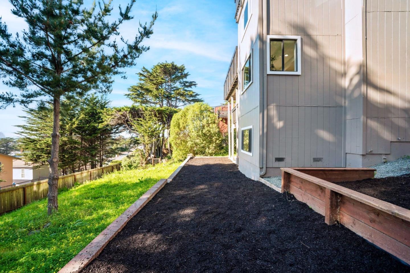 Detail Gallery Image 44 of 62 For 52 Frances Ave, Pacifica,  CA 94044 - 4 Beds | 4 Baths