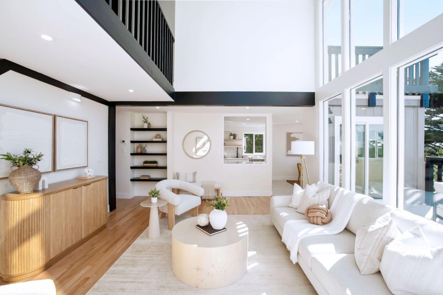 Detail Gallery Image 7 of 62 For 52 Frances Ave, Pacifica,  CA 94044 - 4 Beds | 4 Baths