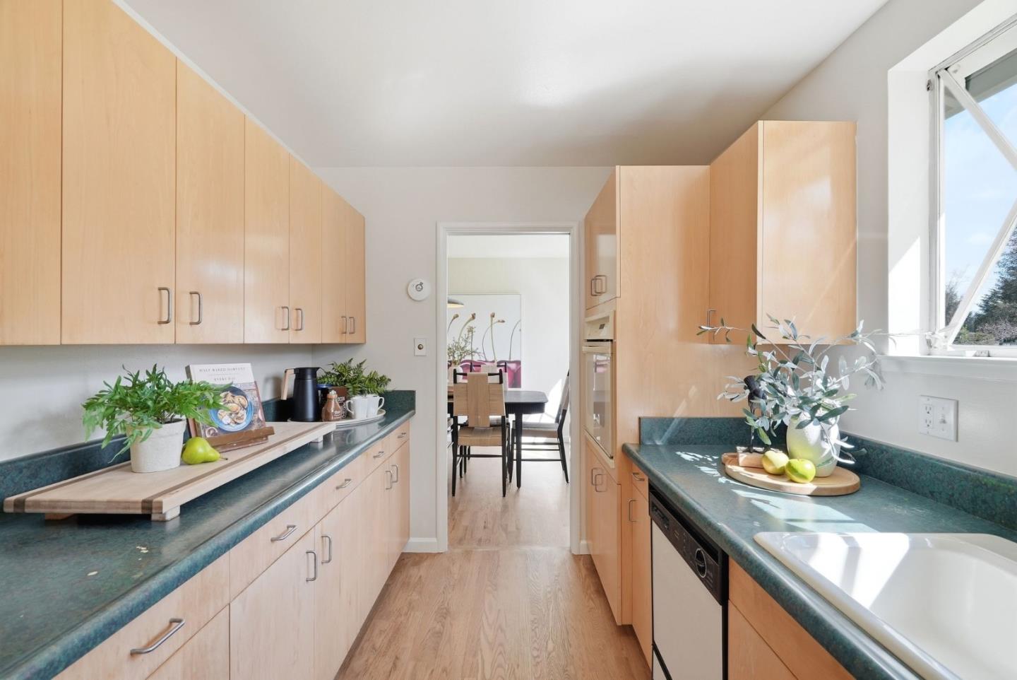 Detail Gallery Image 20 of 60 For 16786 Corcel Ct, Los Gatos,  CA 95032 - 3 Beds | 2 Baths