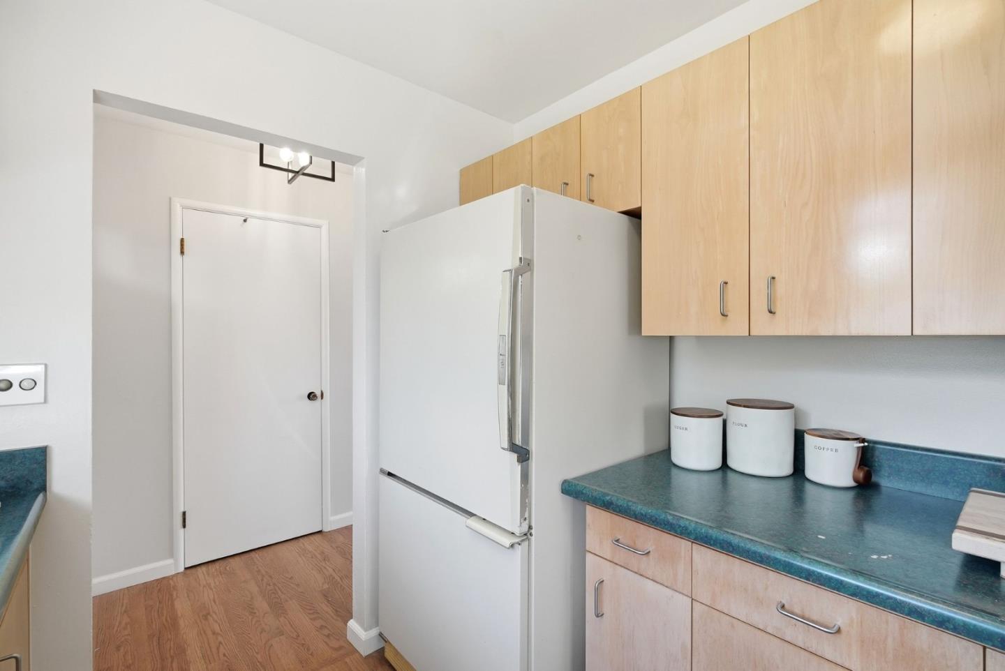 Detail Gallery Image 27 of 60 For 16786 Corcel Ct, Los Gatos,  CA 95032 - 3 Beds | 2 Baths