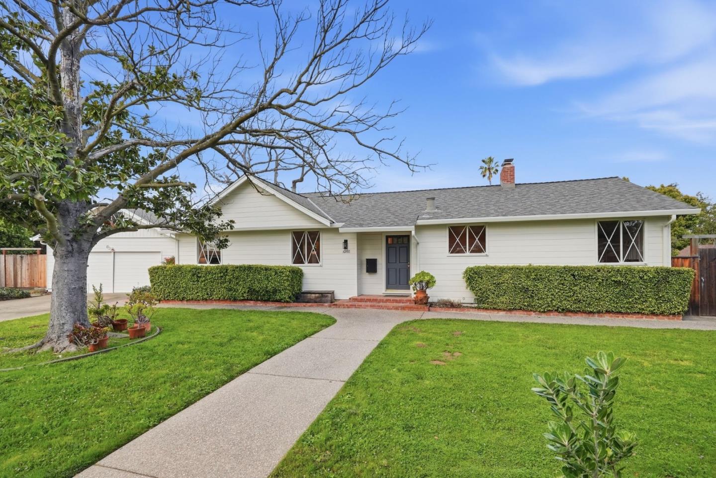 Detail Gallery Image 5 of 60 For 16786 Corcel Ct, Los Gatos,  CA 95032 - 3 Beds | 2 Baths