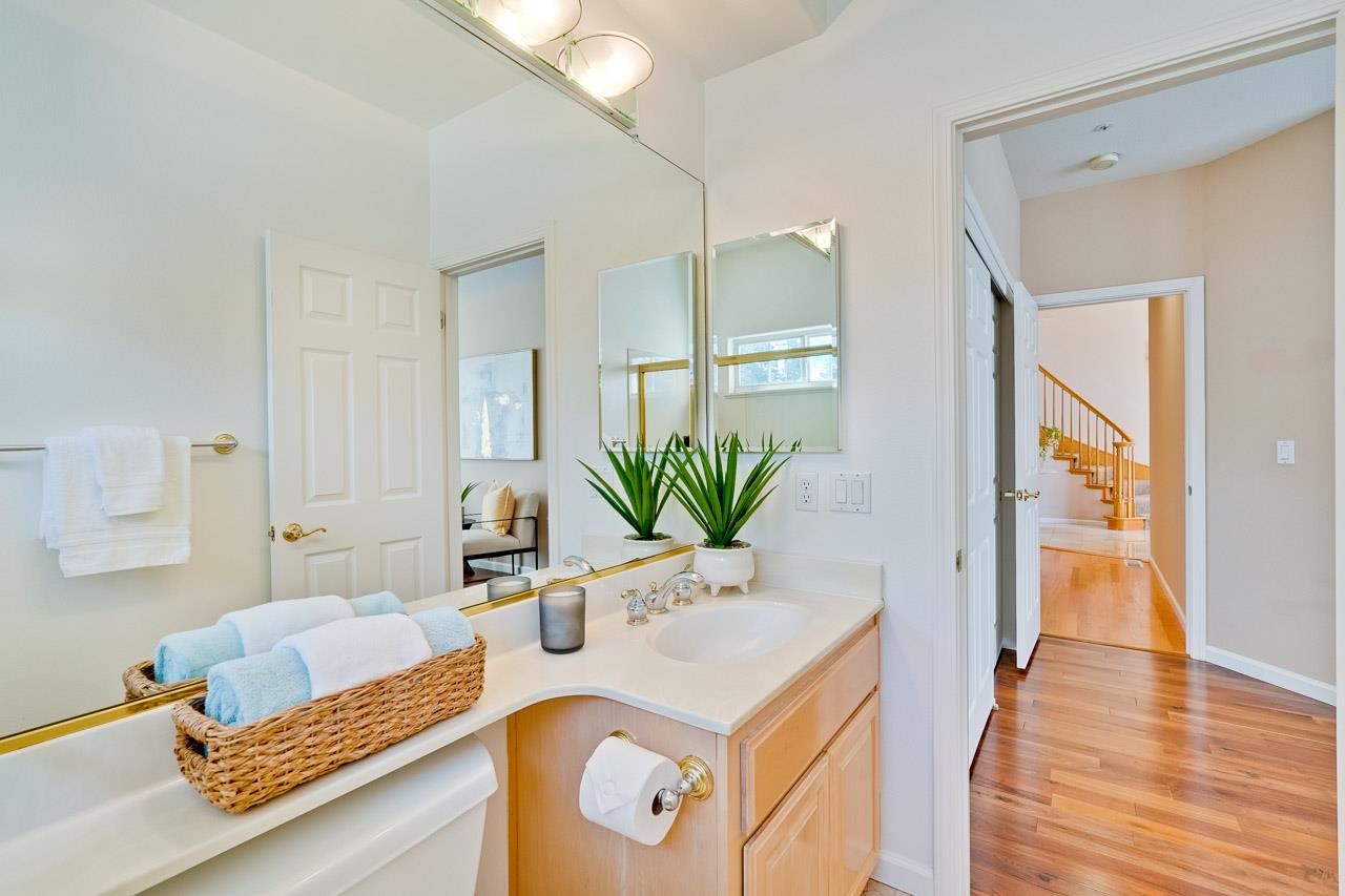 Detail Gallery Image 34 of 72 For 21031 Hazelbrook Dr, Cupertino,  CA 95014 - 6 Beds | 3/1 Baths