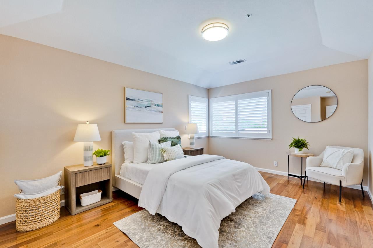 Detail Gallery Image 45 of 72 For 21031 Hazelbrook Dr, Cupertino,  CA 95014 - 6 Beds | 3/1 Baths