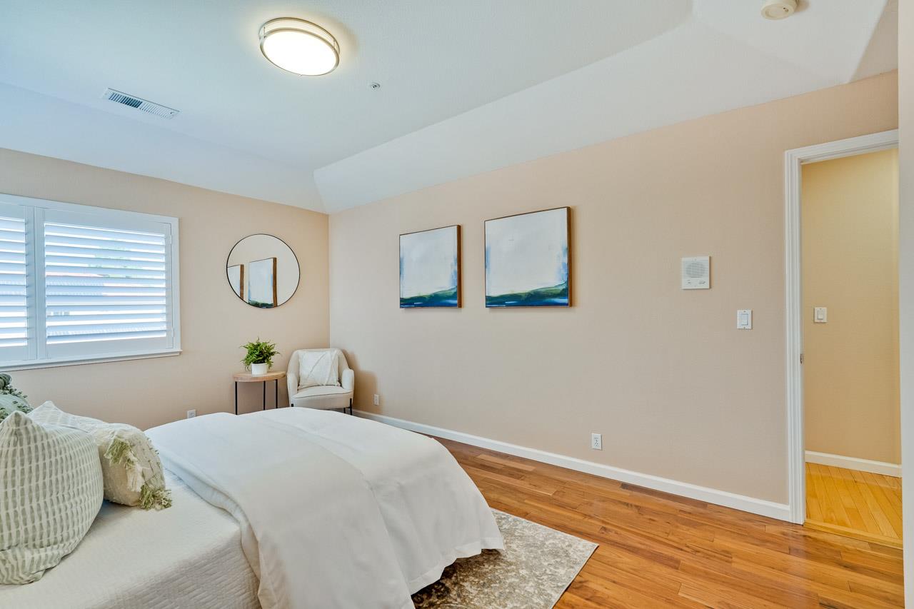 Detail Gallery Image 47 of 72 For 21031 Hazelbrook Dr, Cupertino,  CA 95014 - 6 Beds | 3/1 Baths