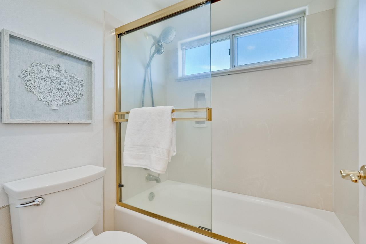 Detail Gallery Image 53 of 72 For 21031 Hazelbrook Dr, Cupertino,  CA 95014 - 6 Beds | 3/1 Baths