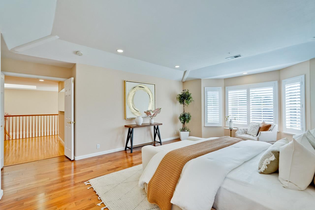 Detail Gallery Image 60 of 72 For 21031 Hazelbrook Dr, Cupertino,  CA 95014 - 6 Beds | 3/1 Baths