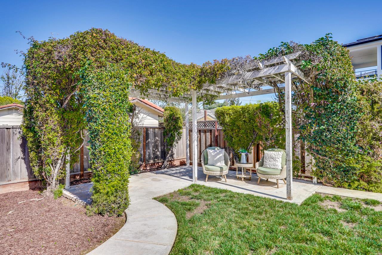 Detail Gallery Image 68 of 72 For 21031 Hazelbrook Dr, Cupertino,  CA 95014 - 6 Beds | 3/1 Baths