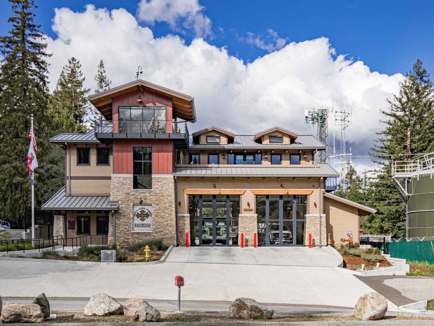 Detail Gallery Image 13 of 72 For 21496 Mary Alice Way, Los Gatos,  CA 95033 - 2 Beds | 2 Baths