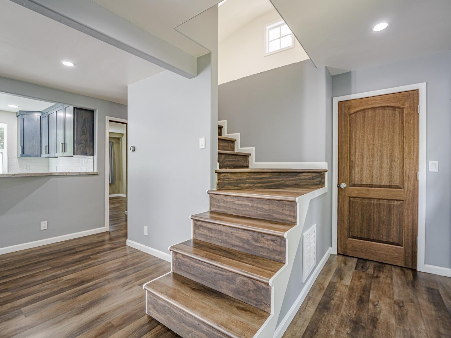 Detail Gallery Image 19 of 72 For 21496 Mary Alice Way, Los Gatos,  CA 95033 - 2 Beds | 2 Baths