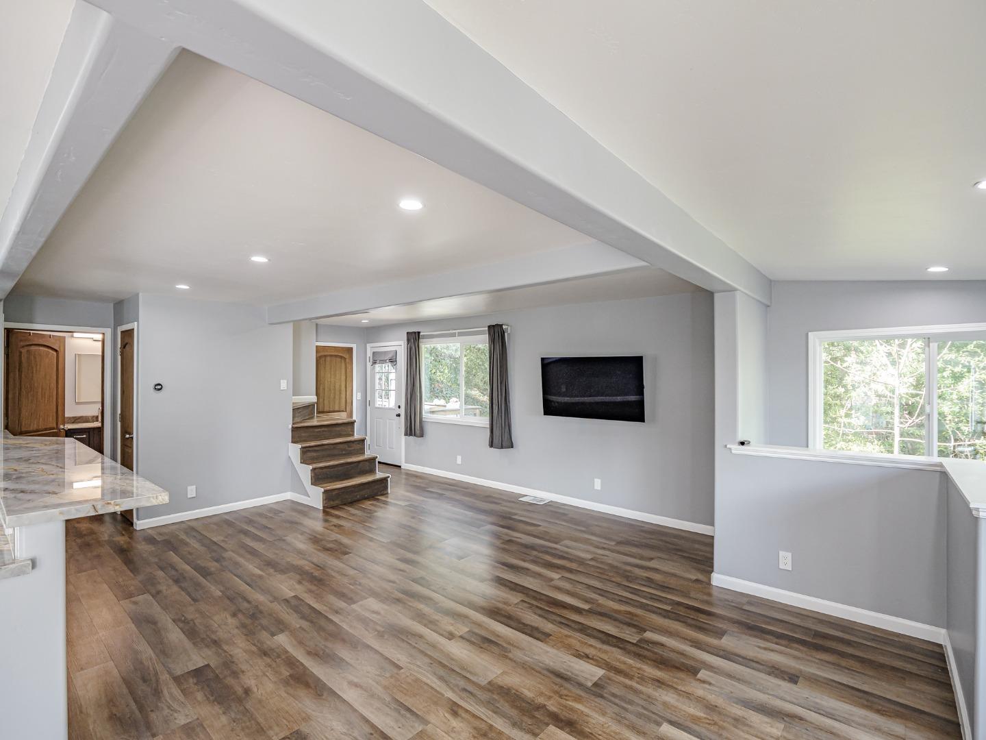 Detail Gallery Image 24 of 72 For 21496 Mary Alice Way, Los Gatos,  CA 95033 - 2 Beds | 2 Baths