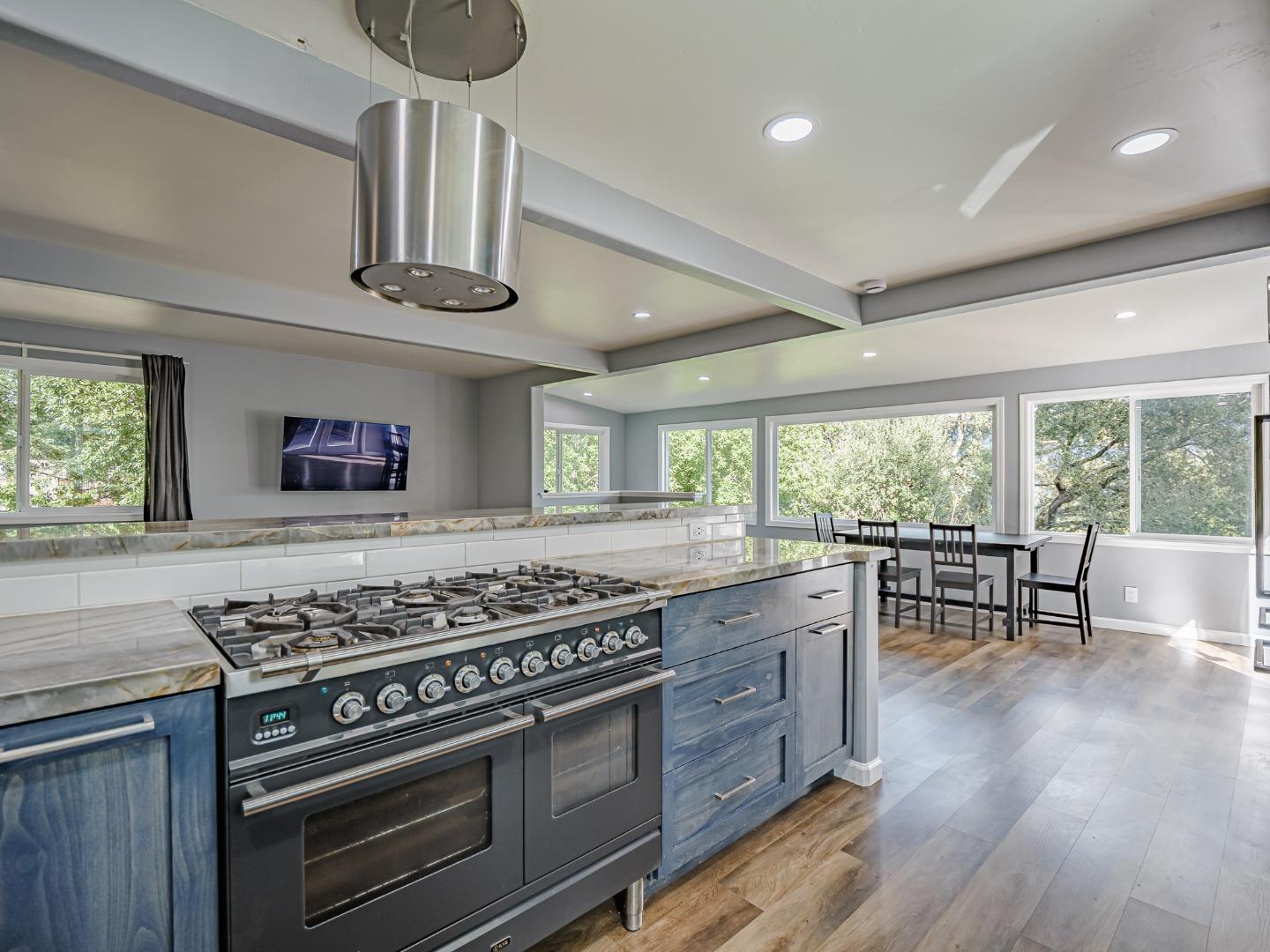 Detail Gallery Image 34 of 72 For 21496 Mary Alice Way, Los Gatos,  CA 95033 - 2 Beds | 2 Baths