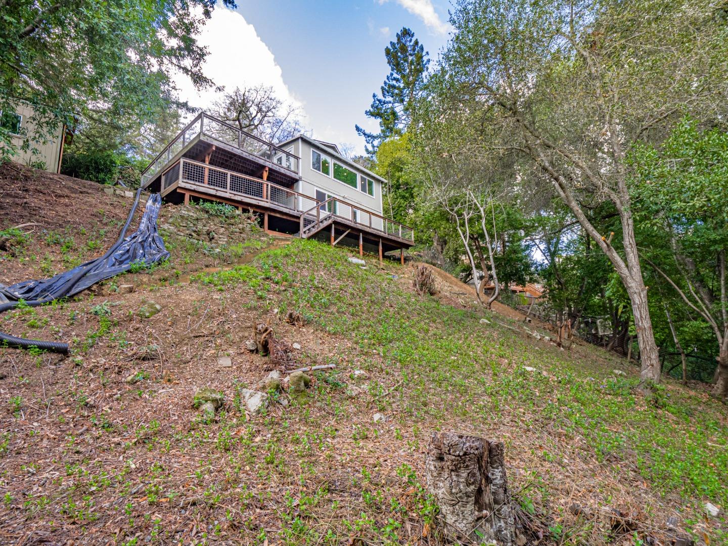 Detail Gallery Image 5 of 72 For 21496 Mary Alice Way, Los Gatos,  CA 95033 - 2 Beds | 2 Baths