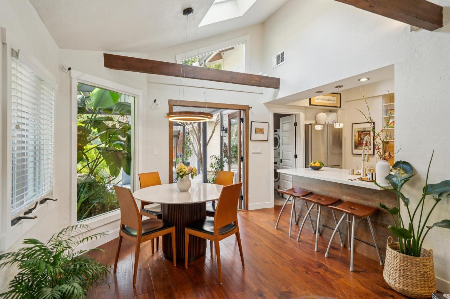 Detail Gallery Image 10 of 72 For 174 Villa Ave, Los Gatos,  CA 95030 - 3 Beds | 3/1 Baths