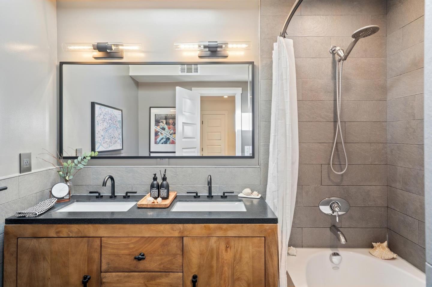 Detail Gallery Image 30 of 72 For 174 Villa Ave, Los Gatos,  CA 95030 - 3 Beds | 3/1 Baths