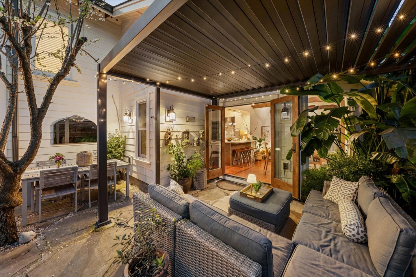 Detail Gallery Image 34 of 72 For 174 Villa Ave, Los Gatos,  CA 95030 - 3 Beds | 3/1 Baths