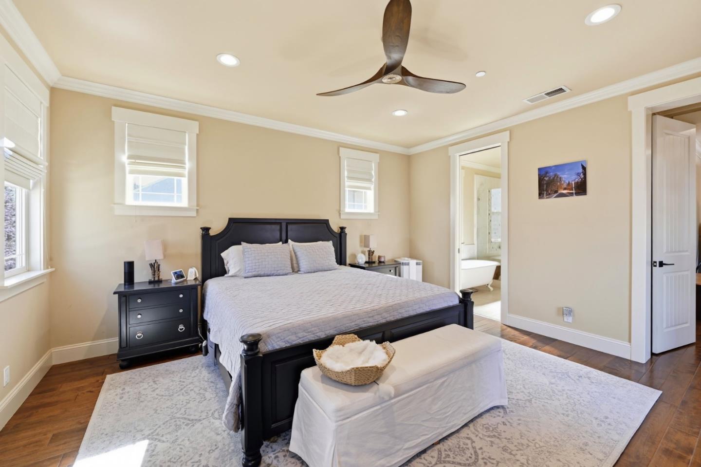 Detail Gallery Image 21 of 49 For 1008 Riverside Dr, San Jose,  CA 95125 - 4 Beds | 3/1 Baths