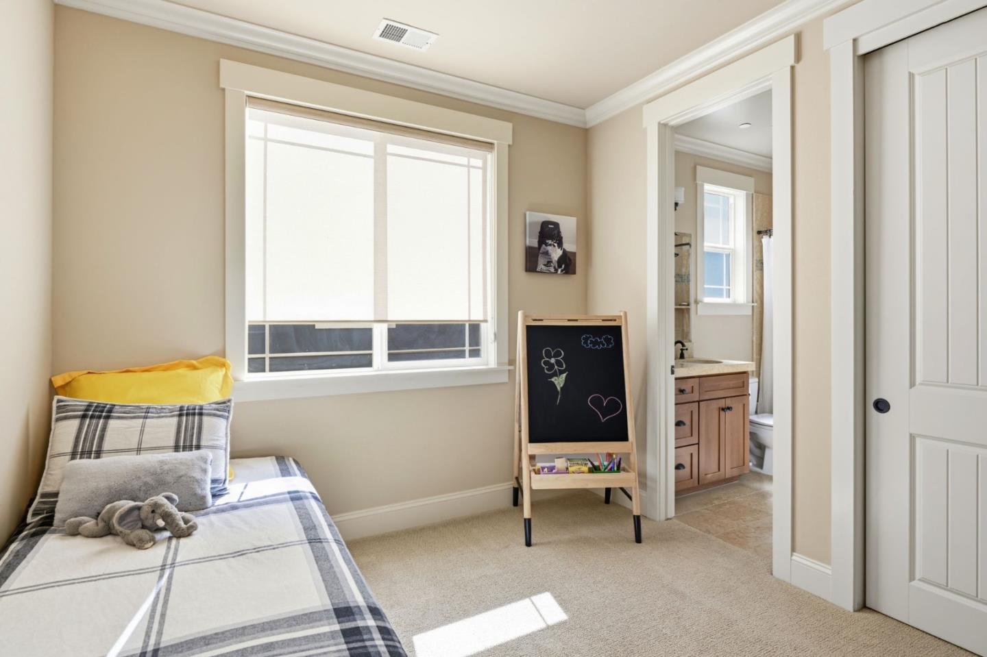 Detail Gallery Image 34 of 49 For 1008 Riverside Dr, San Jose,  CA 95125 - 4 Beds | 3/1 Baths