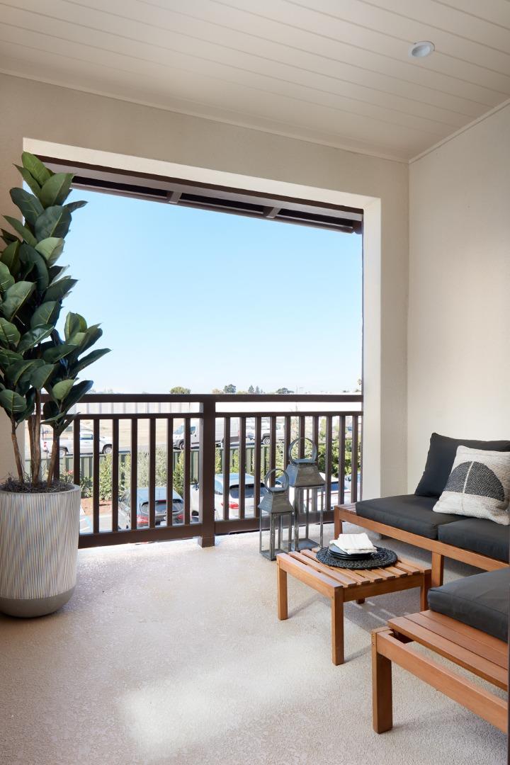 Detail Gallery Image 12 of 20 For 38445 Amaranto St, Newark,  CA 94560 - 4 Beds | 3 Baths