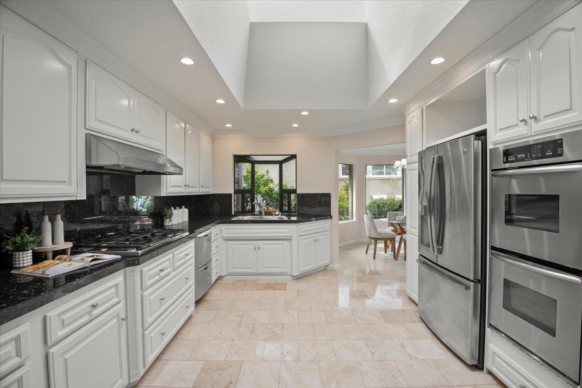 Detail Gallery Image 22 of 44 For 1321 Echo Valley Dr, San Jose,  CA 95120 - 3 Beds | 2/1 Baths