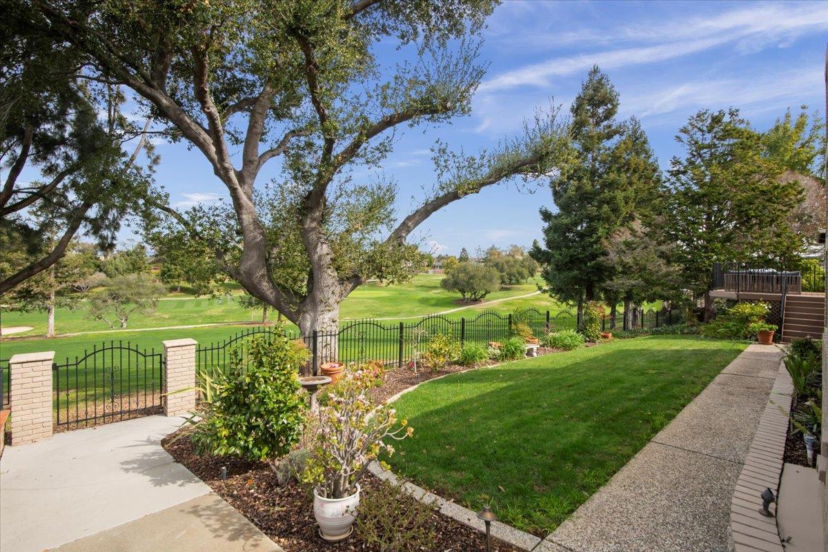 Detail Gallery Image 38 of 44 For 1321 Echo Valley Dr, San Jose,  CA 95120 - 3 Beds | 2/1 Baths