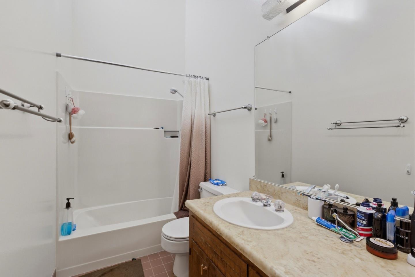 Detail Gallery Image 13 of 15 For 2001-2003 Parrott Dr, San Mateo,  CA 94402 - – Beds | – Baths