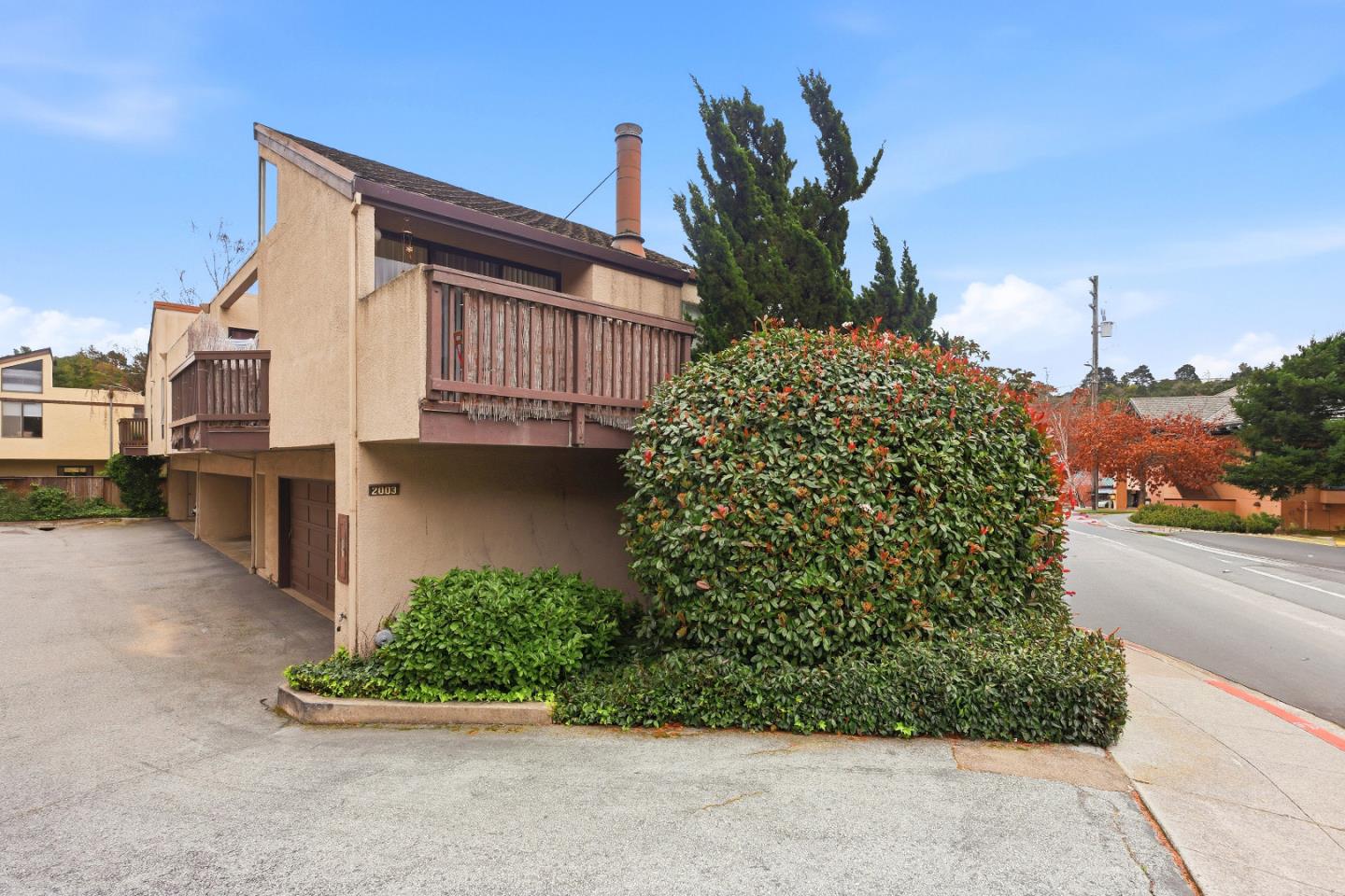 Detail Gallery Image 3 of 15 For 2001-2003 Parrott Dr, San Mateo,  CA 94402 - – Beds | – Baths