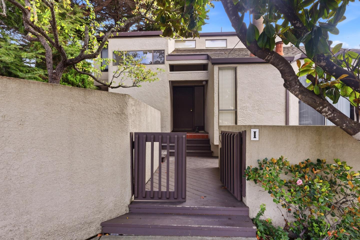 Detail Gallery Image 7 of 15 For 2001-2003 Parrott Dr, San Mateo,  CA 94402 - – Beds | – Baths