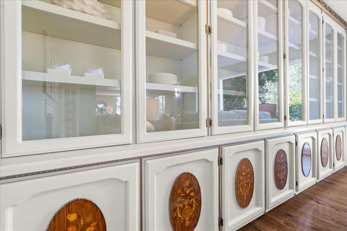 Detail Gallery Image 27 of 116 For 14721 Live Oak Ln, Saratoga,  CA 95070 - 7 Beds | 5/1 Baths