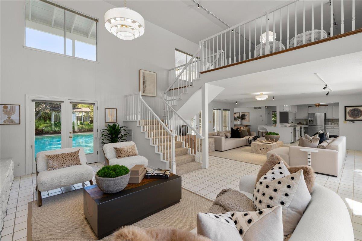 Detail Gallery Image 4 of 116 For 14721 Live Oak Ln, Saratoga,  CA 95070 - 7 Beds | 5/1 Baths