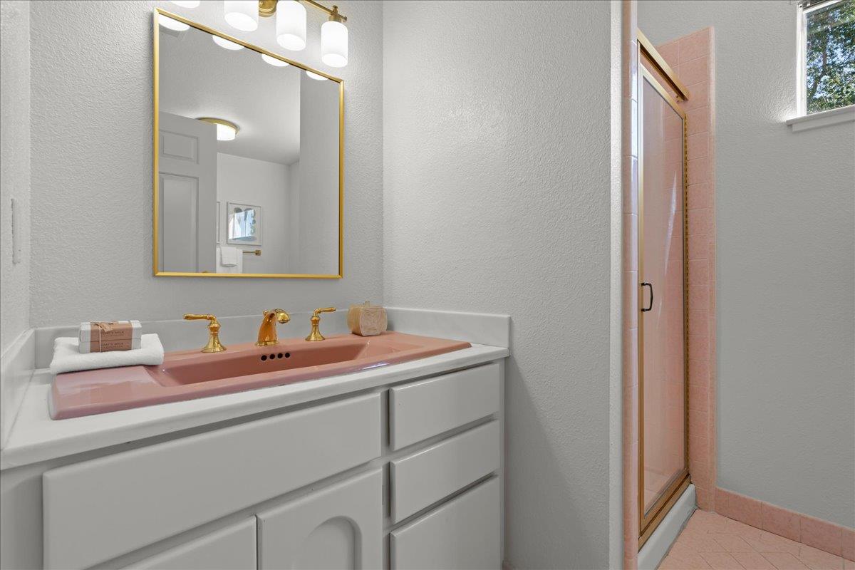 Detail Gallery Image 76 of 116 For 14721 Live Oak Ln, Saratoga,  CA 95070 - 7 Beds | 5/1 Baths