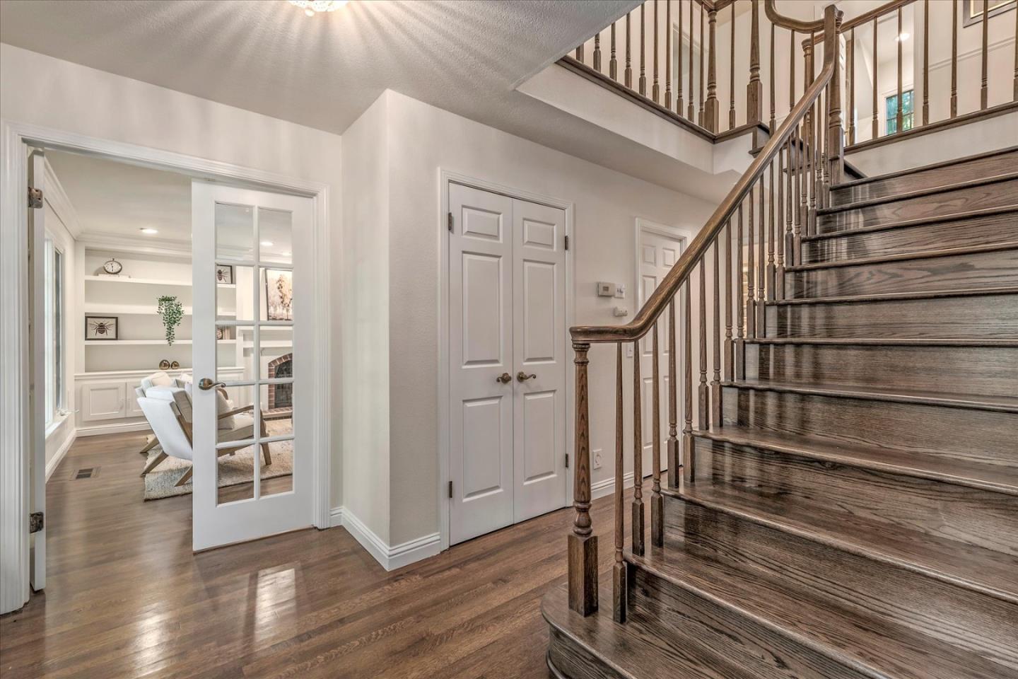 Detail Gallery Image 12 of 52 For 21700 via Regina, Saratoga,  CA 95070 - 4 Beds | 3/1 Baths