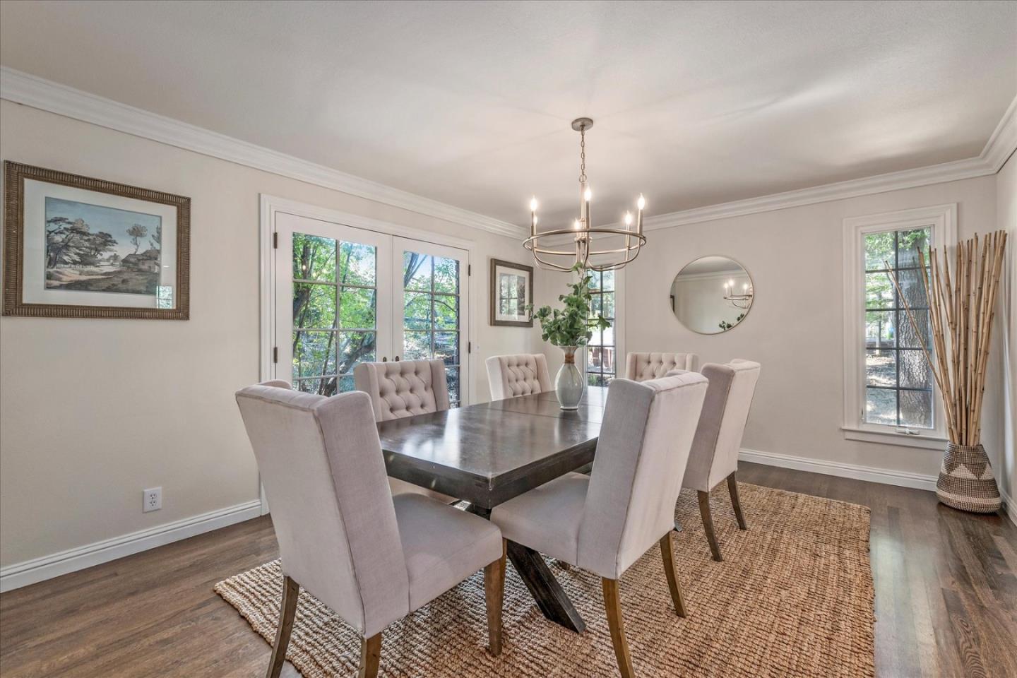 Detail Gallery Image 16 of 52 For 21700 via Regina, Saratoga,  CA 95070 - 4 Beds | 3/1 Baths