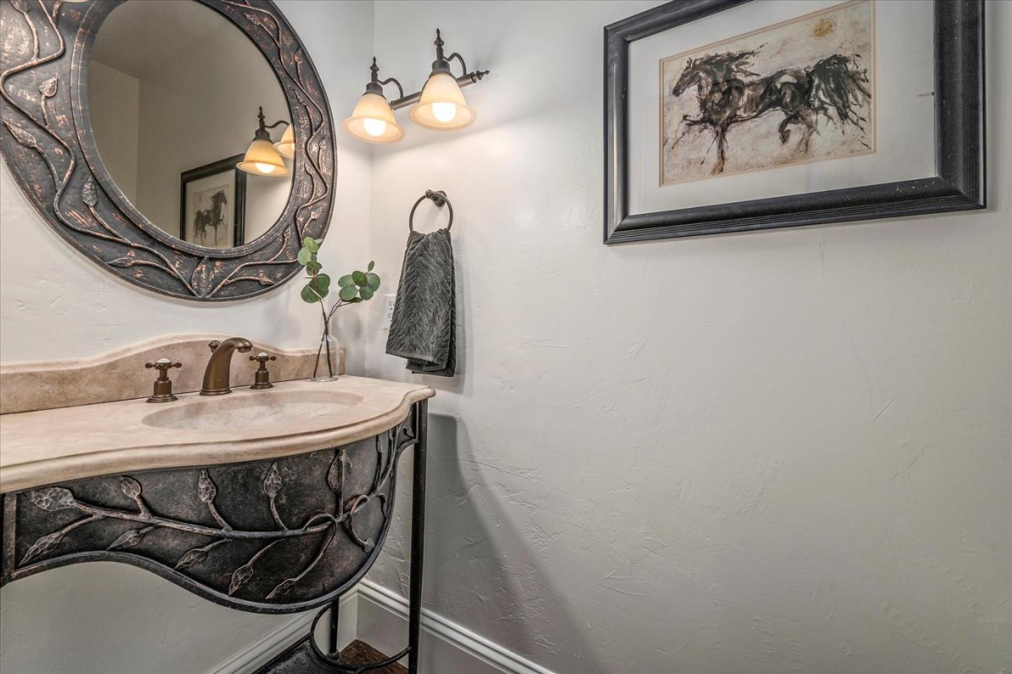 Detail Gallery Image 26 of 52 For 21700 via Regina, Saratoga,  CA 95070 - 4 Beds | 3/1 Baths