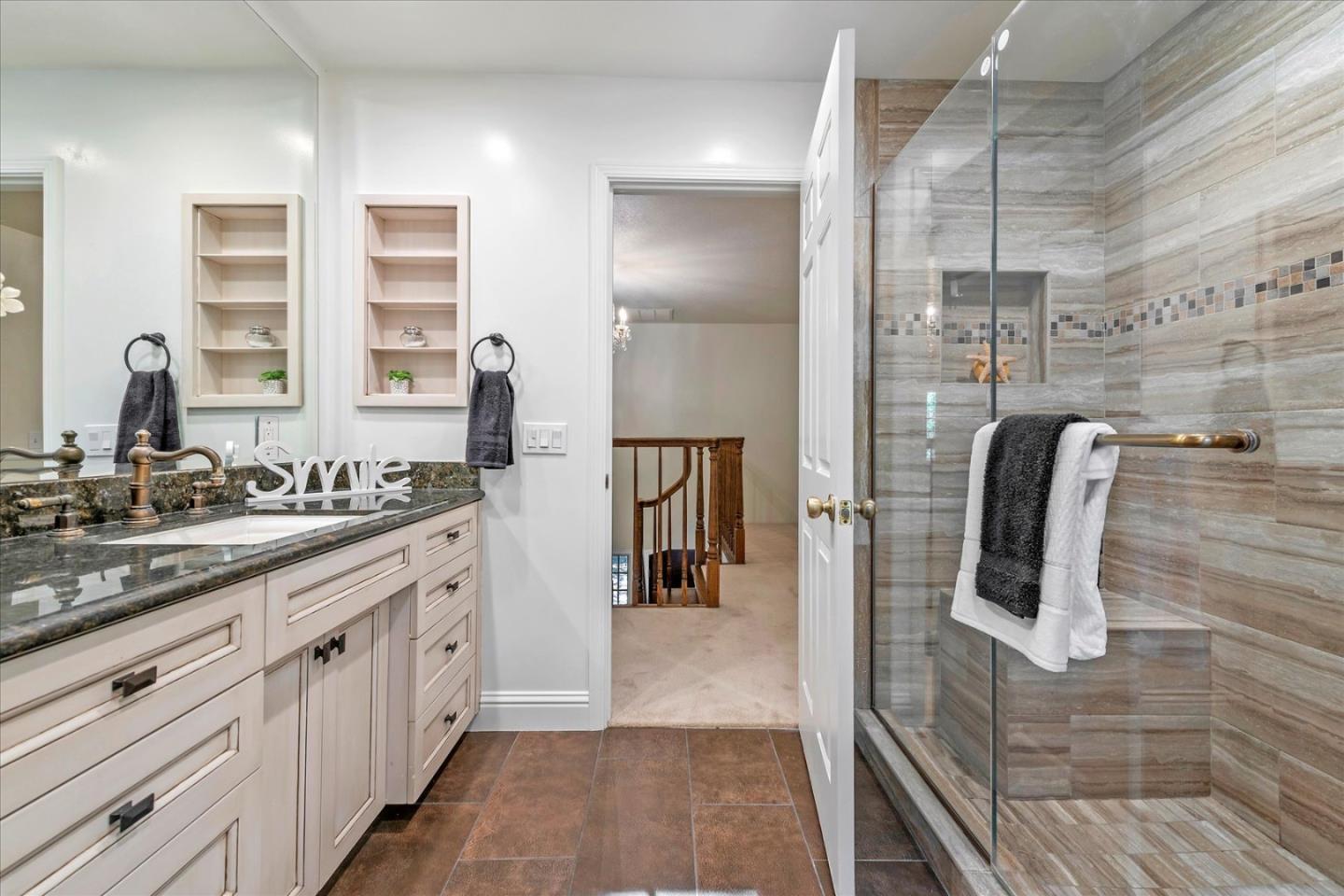 Detail Gallery Image 34 of 52 For 21700 via Regina, Saratoga,  CA 95070 - 4 Beds | 3/1 Baths