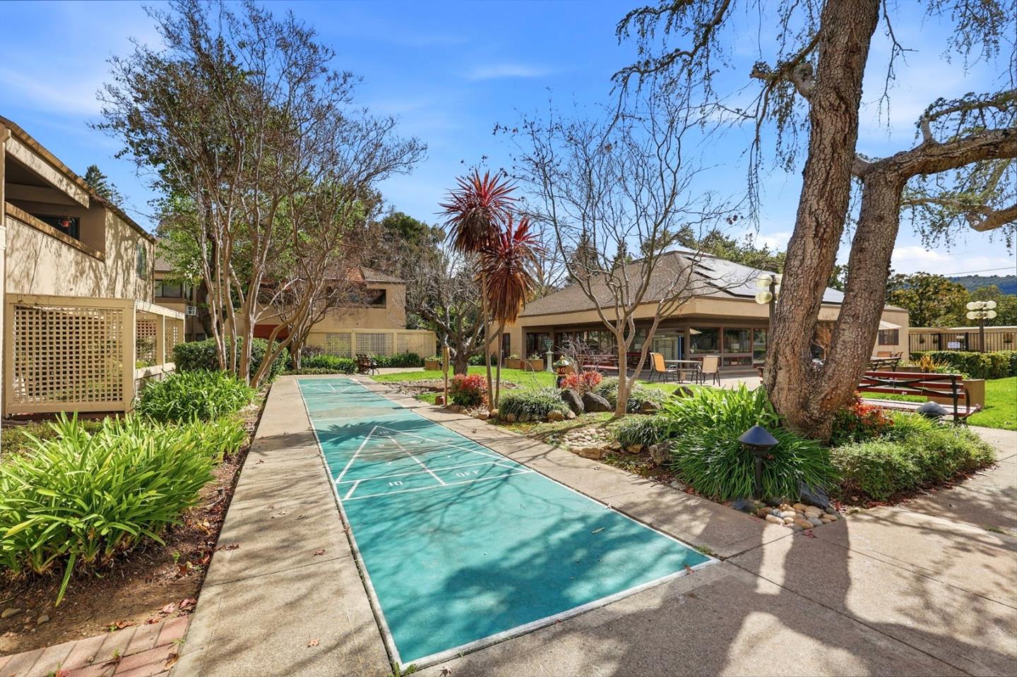 Detail Gallery Image 34 of 42 For 449 Alberto Way #132,  Los Gatos,  CA 95032 - 2 Beds | 2 Baths