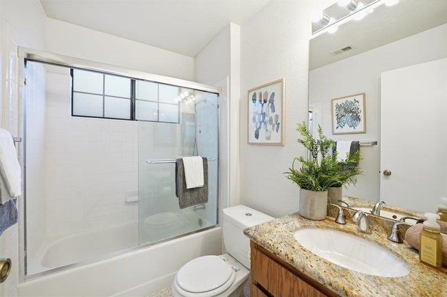 Detail Gallery Image 13 of 35 For 2350 Bayo Claros Cir, Morgan Hill,  CA 95037 - 2 Beds | 2 Baths