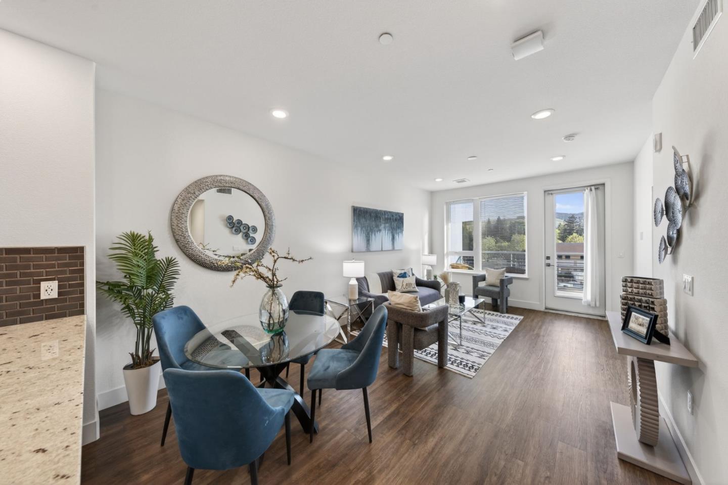 Detail Gallery Image 11 of 48 For 5951 Sunstone Dr #411,  San Jose,  CA 95123 - 2 Beds | 1 Baths