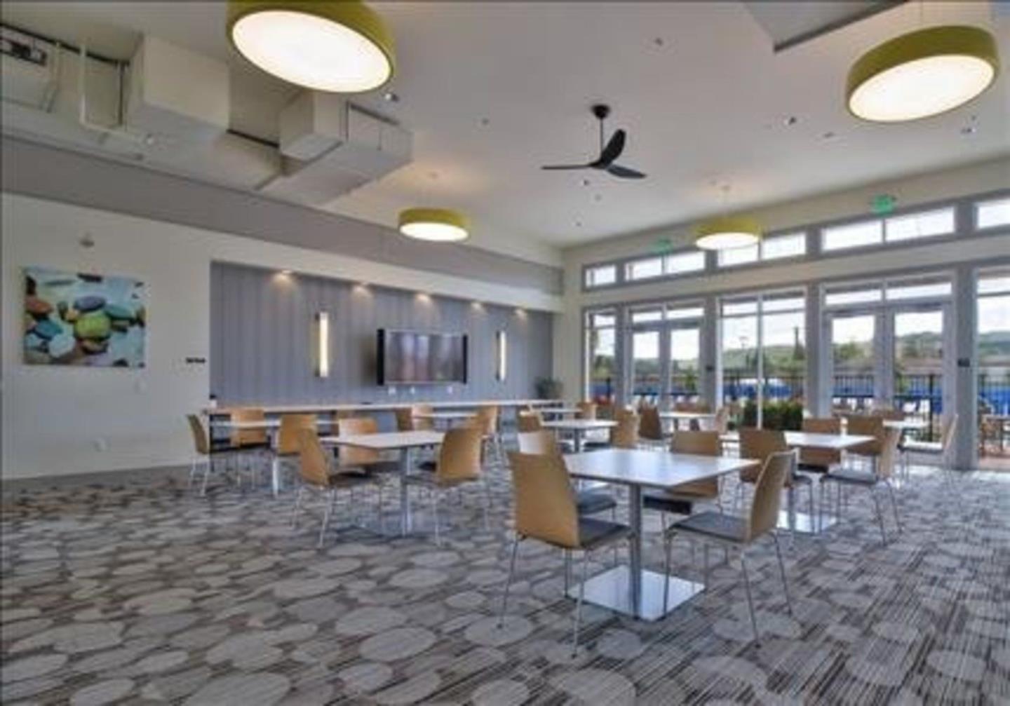 Detail Gallery Image 37 of 48 For 5951 Sunstone Dr #411,  San Jose,  CA 95123 - 2 Beds | 1 Baths