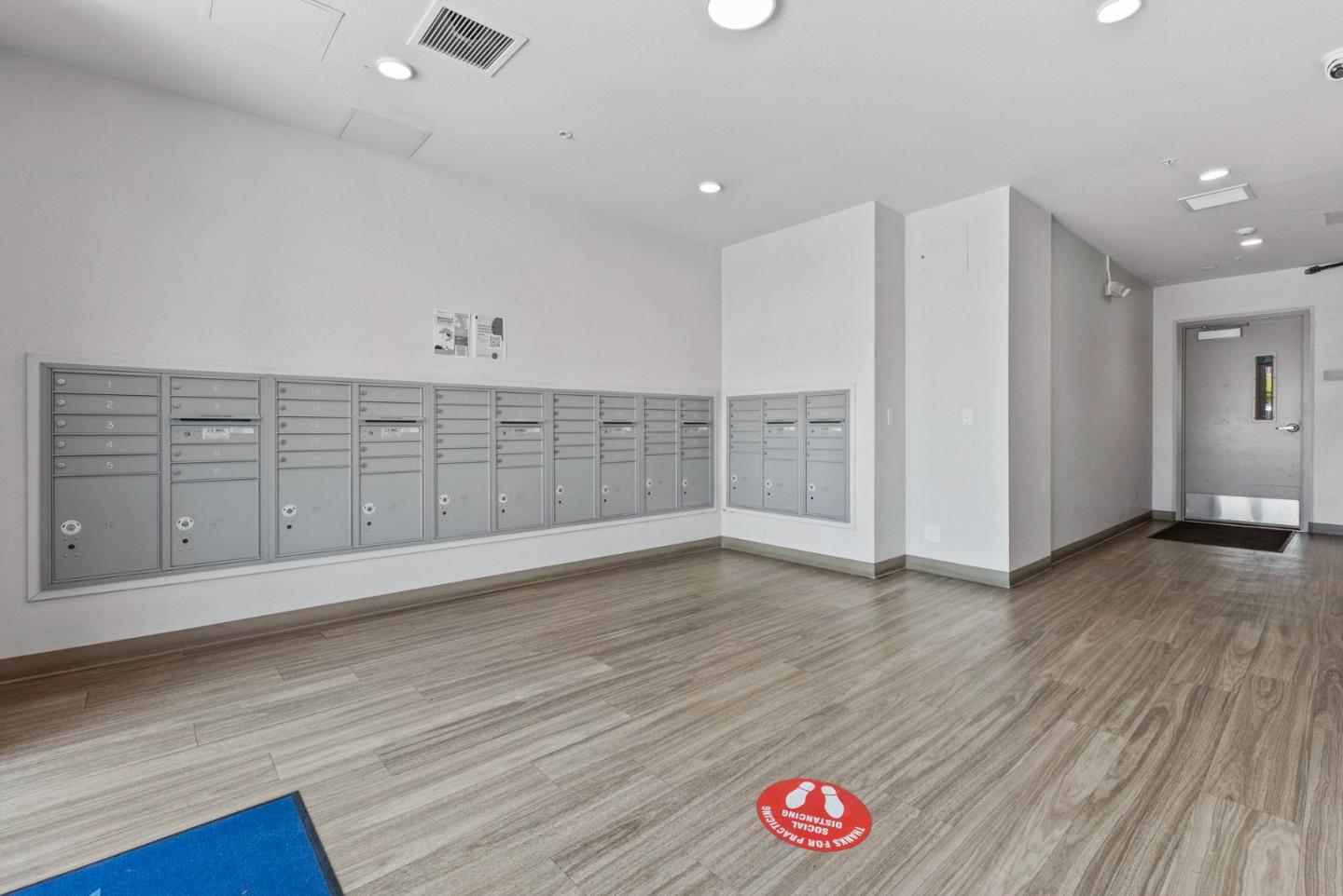 Detail Gallery Image 5 of 48 For 5951 Sunstone Dr #411,  San Jose,  CA 95123 - 2 Beds | 1 Baths