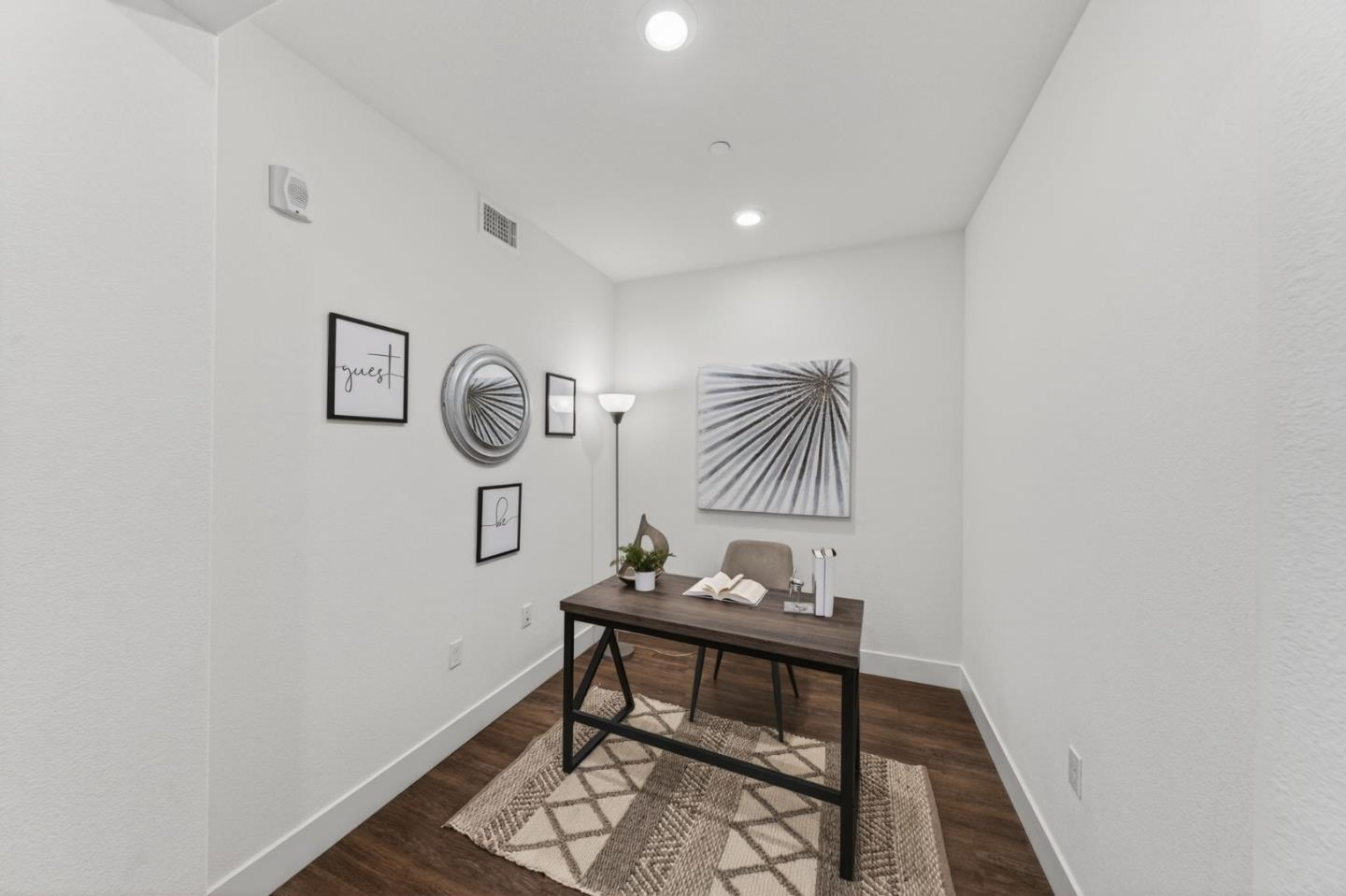 Detail Gallery Image 9 of 48 For 5951 Sunstone Dr #411,  San Jose,  CA 95123 - 2 Beds | 1 Baths