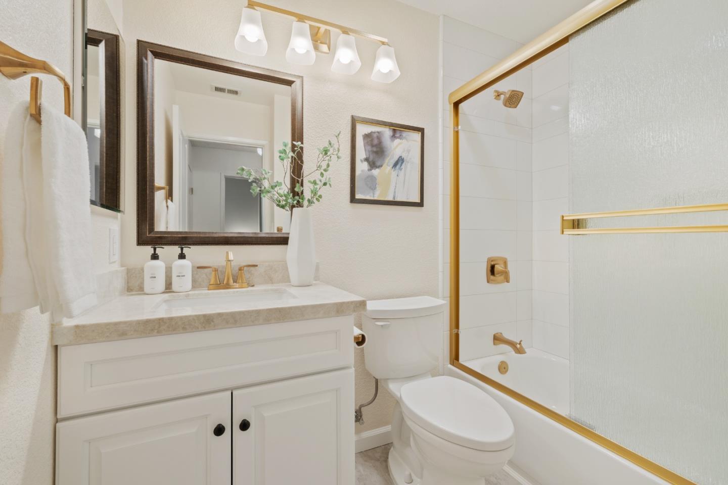 Photo #13: ML82036949 Listing: Photo #13