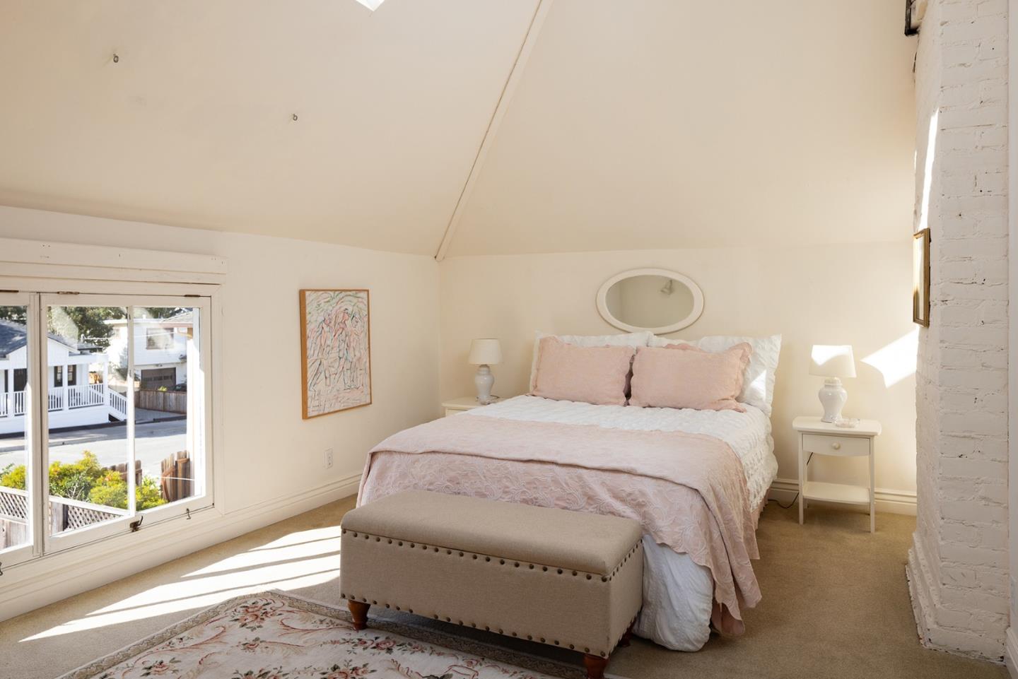 Detail Gallery Image 16 of 28 For 226 Willow St, Pacific Grove,  CA 93950 - 5 Beds | 2 Baths