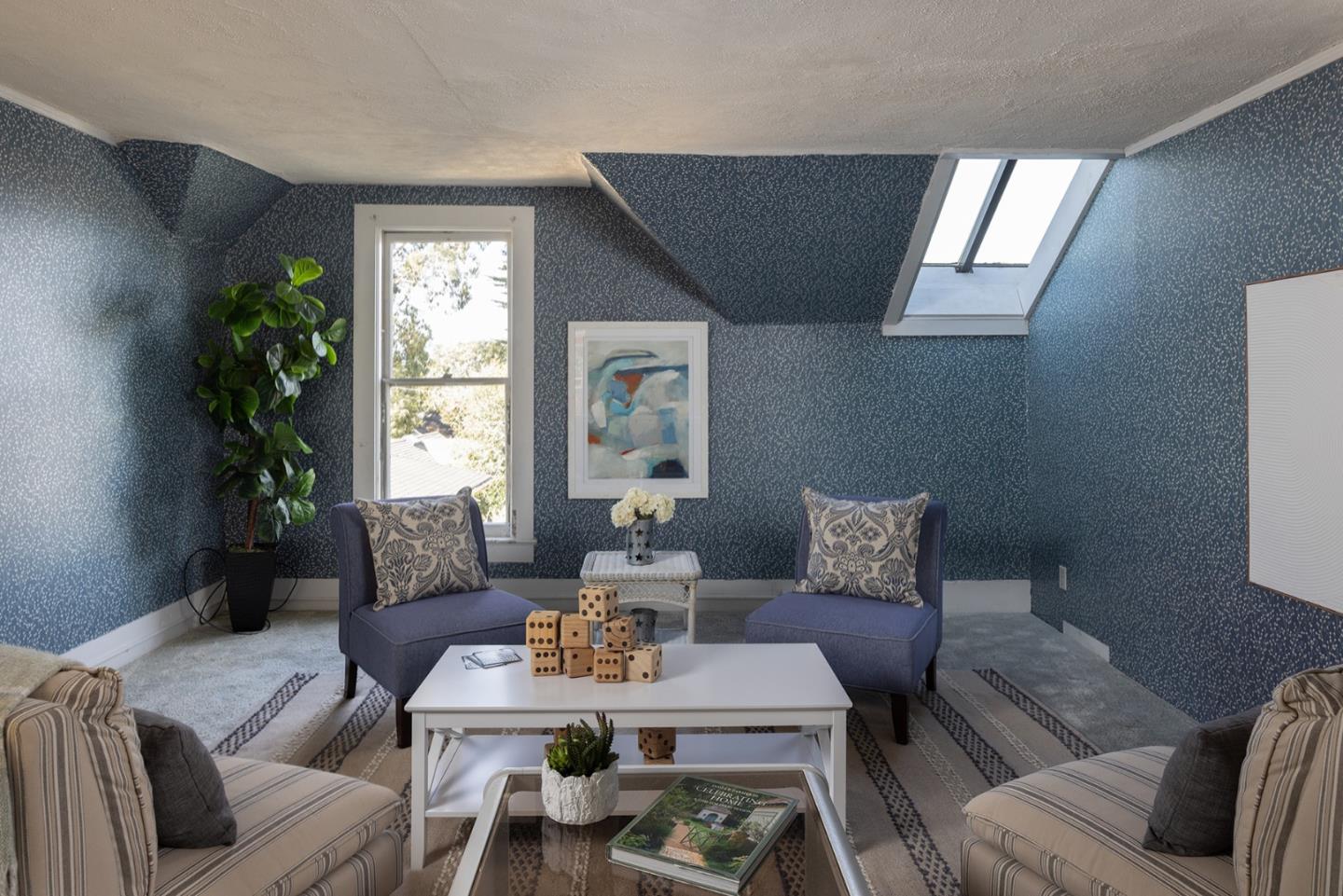 Detail Gallery Image 17 of 28 For 226 Willow St, Pacific Grove,  CA 93950 - 5 Beds | 2 Baths