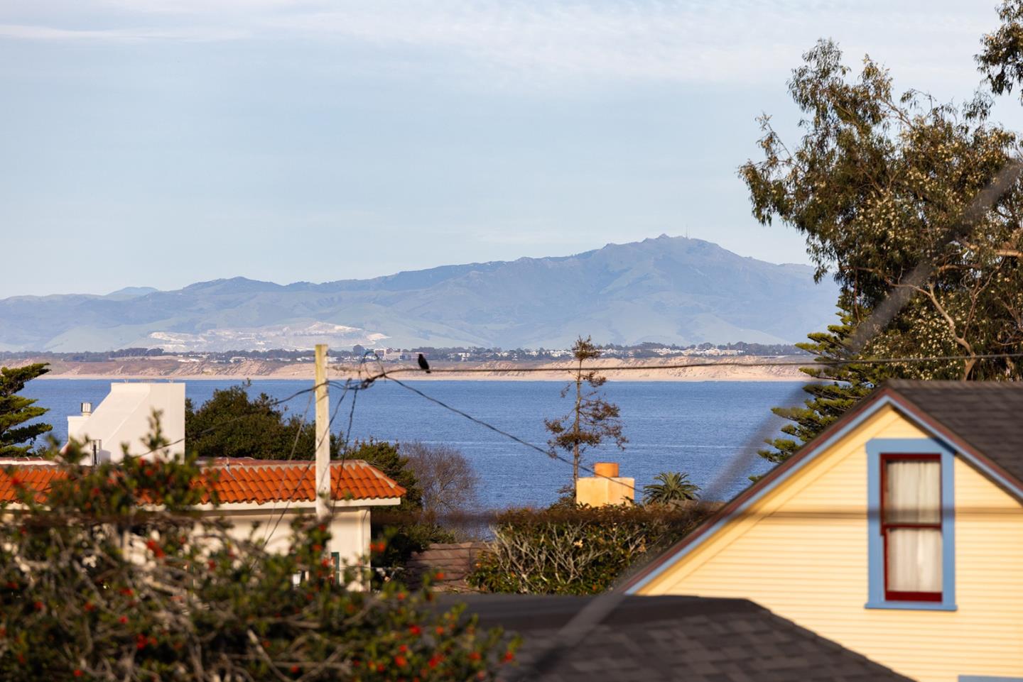 Detail Gallery Image 23 of 28 For 226 Willow St, Pacific Grove,  CA 93950 - 5 Beds | 2 Baths