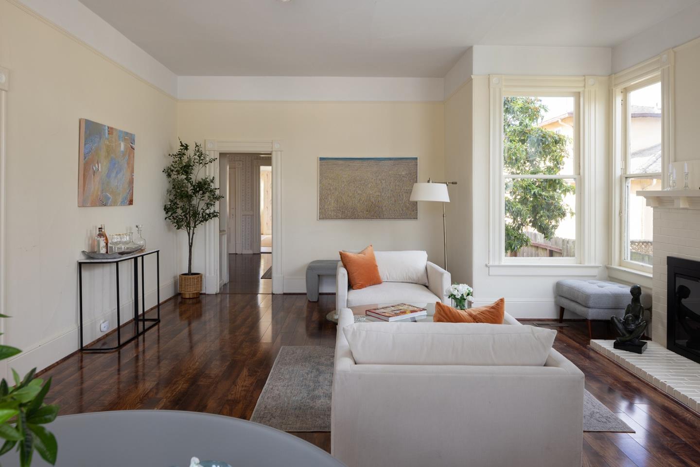 Detail Gallery Image 8 of 28 For 226 Willow St, Pacific Grove,  CA 93950 - 5 Beds | 2 Baths