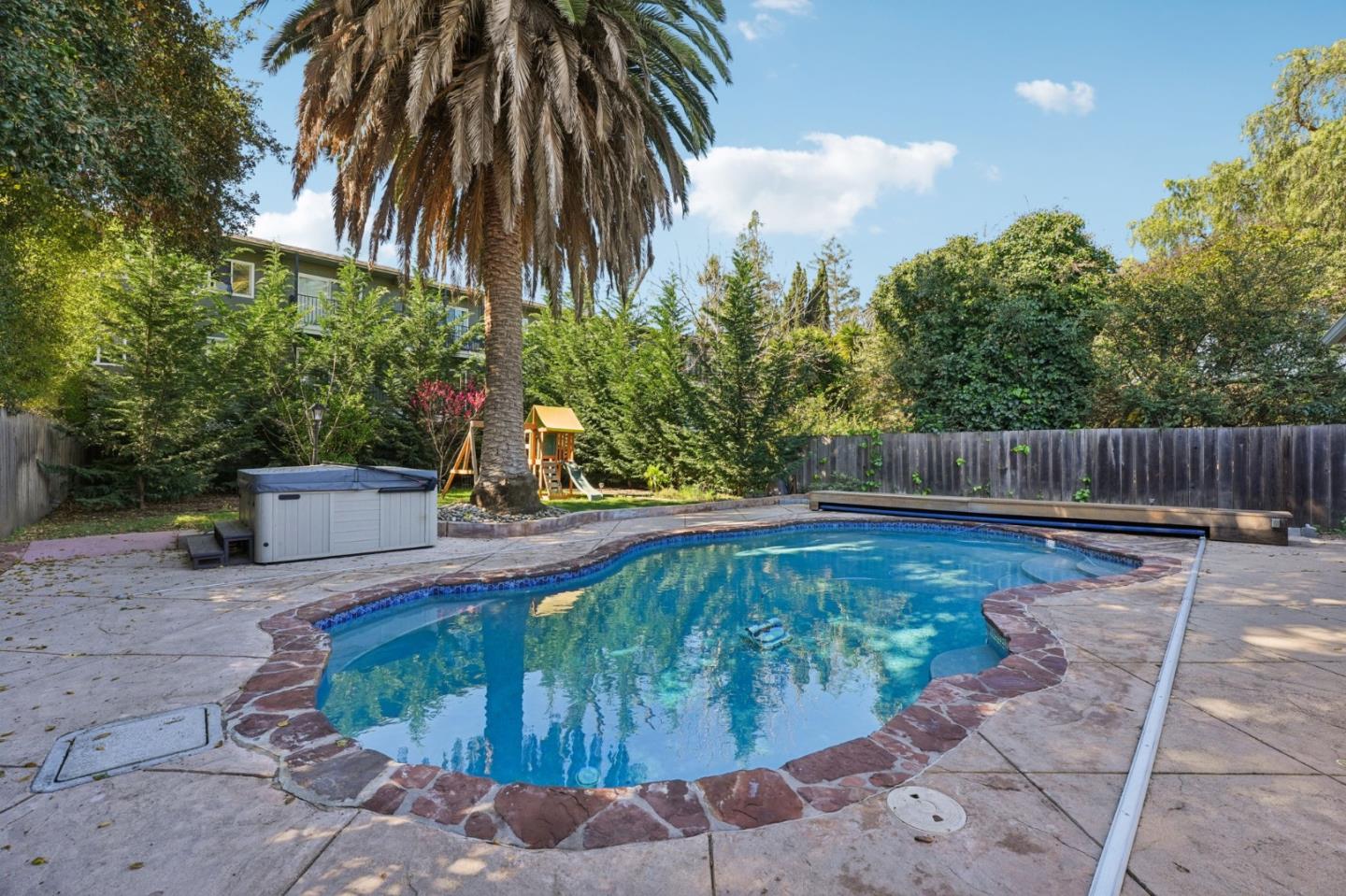 Detail Gallery Image 42 of 45 For 3336 Spring St, Redwood City,  CA 94063 - 3 Beds | 2 Baths