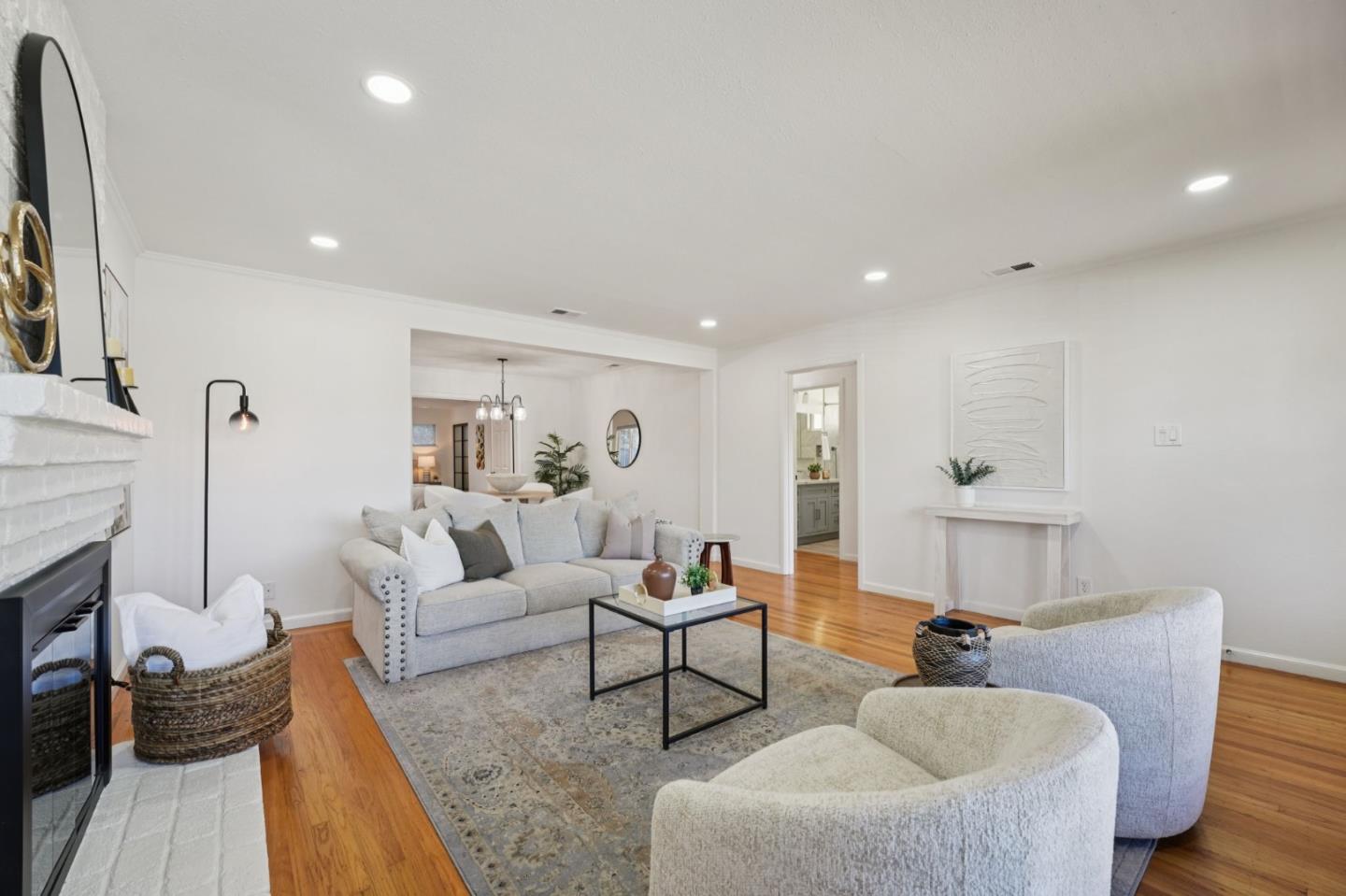 Detail Gallery Image 7 of 45 For 3336 Spring St, Redwood City,  CA 94063 - 3 Beds | 2 Baths