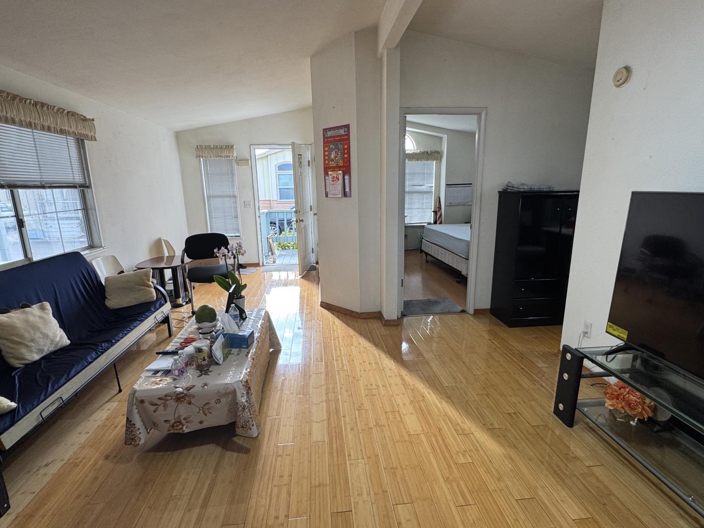 Detail Gallery Image 3 of 14 For 2600 Senter Rd #50,  San Jose,  CA 95111 - 2 Beds | 2 Baths